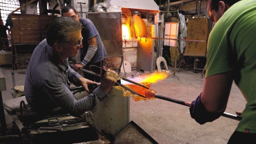 Murano: Glass Blowing Demonstration and Artistic Glass Gift - In-Depth Review of the Murano Glass Tour Experience