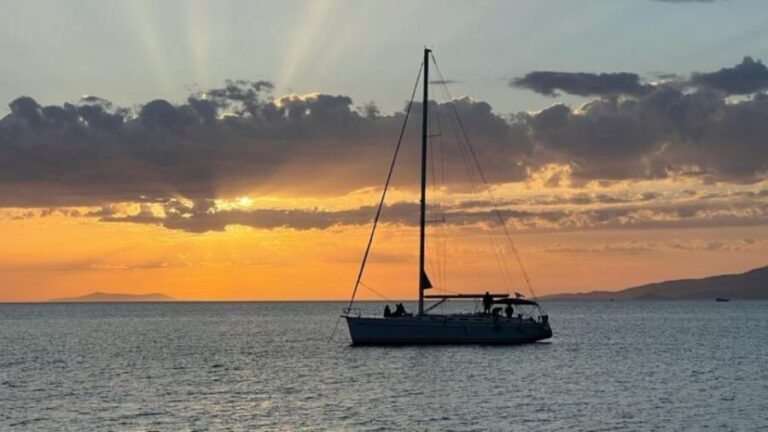 Mykonos: Semi-Prive Aegean Sunset Cruise with Mykonian Snack - Why This Tour Works Well