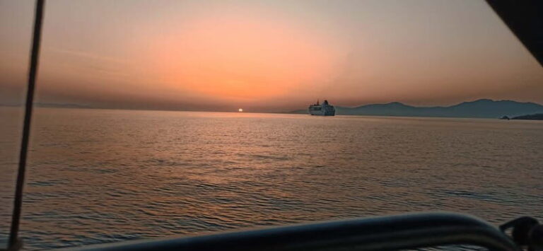 Mykonos: Sunset Cruise with a Buffet of Greek Delicacies - Who Is This Tour Best For?