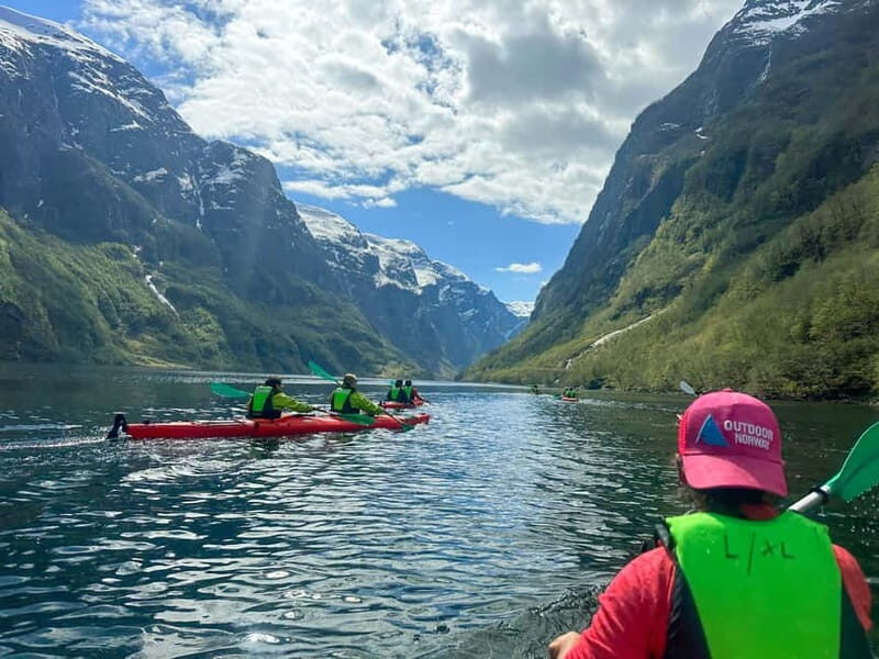 Nærøyfjord Full-Day Guided Kayaking Trip - Detailed Breakdown of the Itinerary