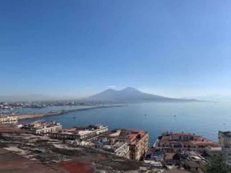 Naples: Guided city tour with access to the catacombs - In The Sum Up