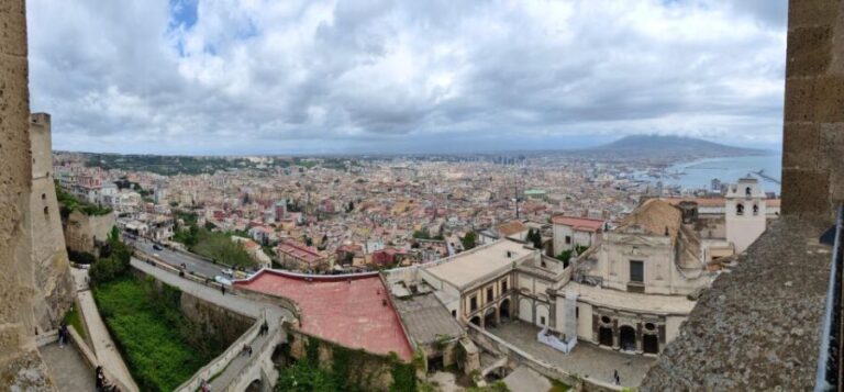 Naples Panoramic walking tour thourgh La Pedamentina scale - Authentic Insights from Participants