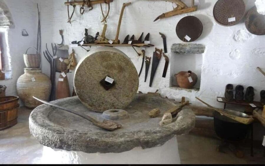 Naxos: Private Tour of Temples, Museums, and Kouros - Who Should Consider This Tour?