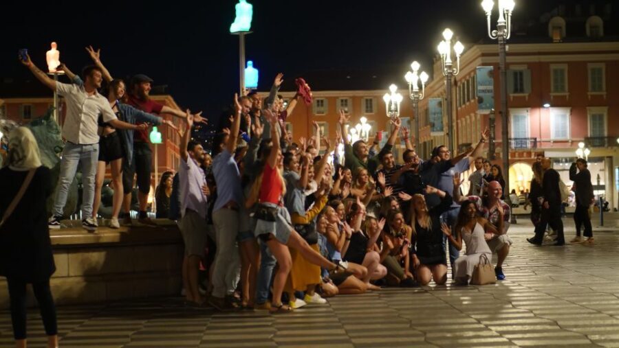 Nice: New Years Eve Bar Crawl 2026 - Who Should Sign Up for This Experience?