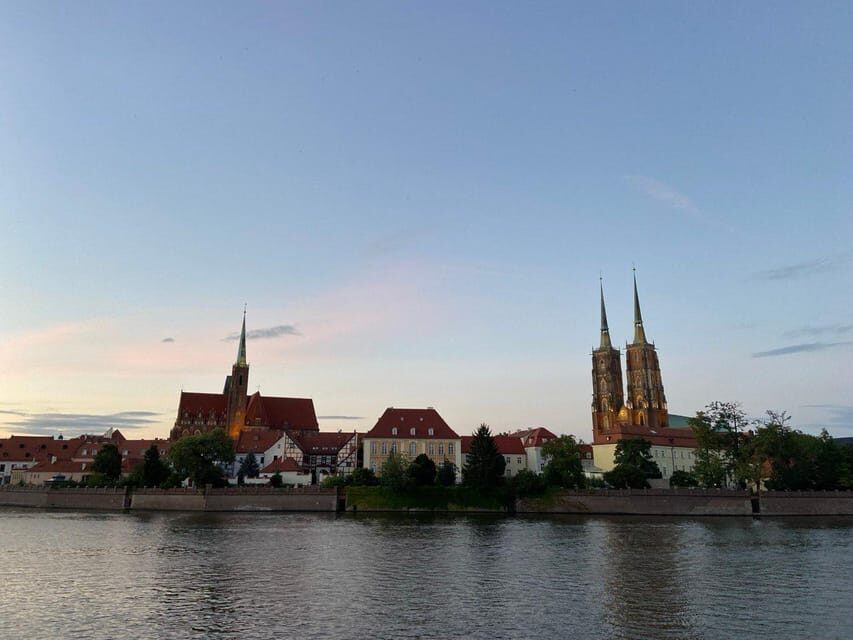 Night tour through Wroclaw - A Deep Dive into the Wroclaw Night Tour Experience