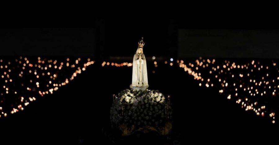 Night Trip to Fátima + Candlelight Procession - Is It Worth the Price?
