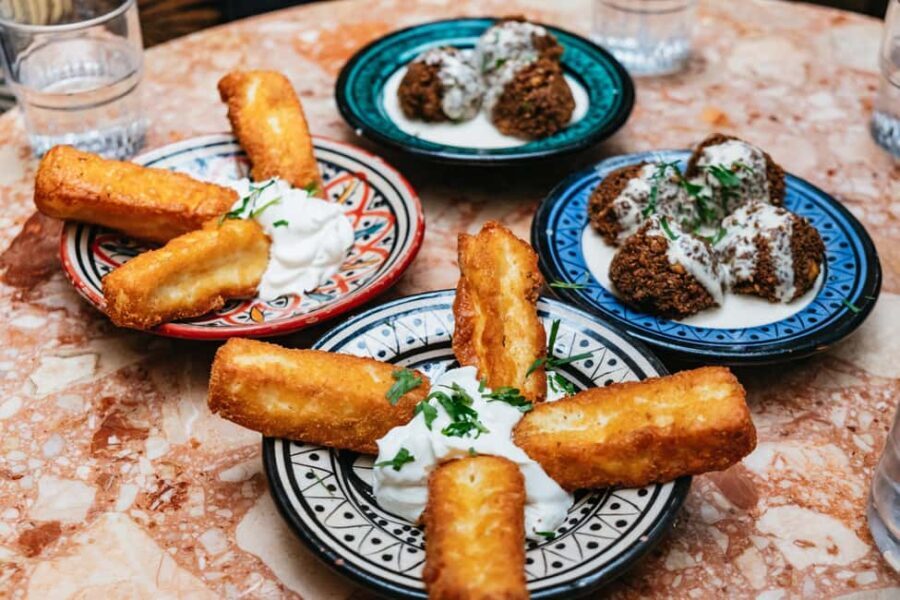 No Diet Club - Unique local Food in Paris! Canal st Martin - Key Points