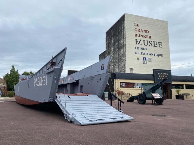 Normandy: Private Guided Tour with a Licensed guide - The Itinerary Breakdown