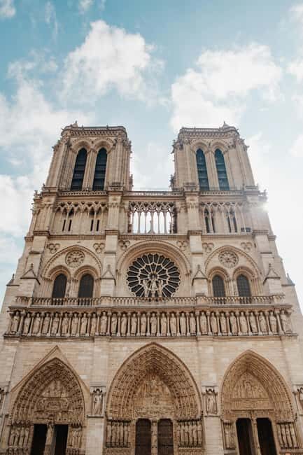 Notre Dame Interior and Exterior Experience 6 Guests Max - Who Should Book This Tour?
