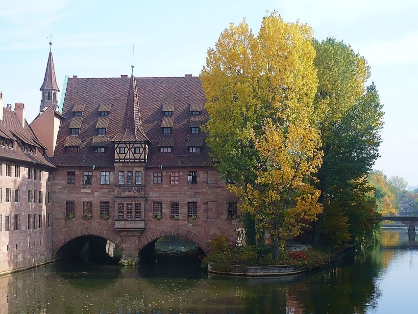 Nuremberg 2-Hour Old Town Highlights Walking Tour in English - What Makes This Tour Stand Out