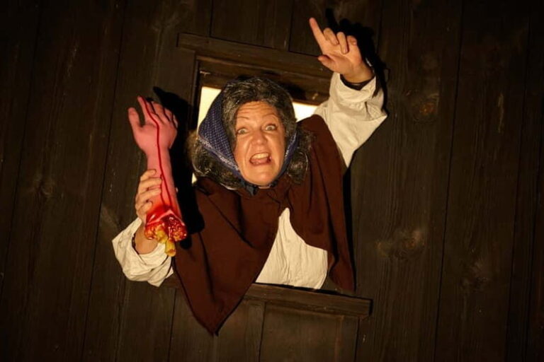 Nuremberg: Theater Tour "Of nightwatchmen, executioners, and nymphs" - Why This Tour Works