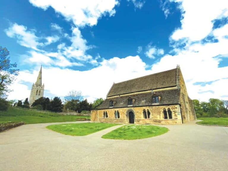 Oakham: Guided Walking Tour - Who Is This Tour Best For?