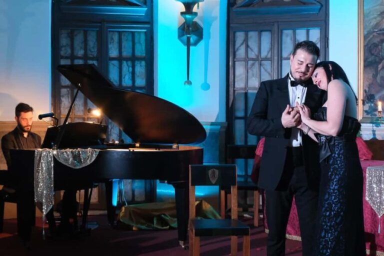 Opera Concert with Welcome Drink in Verona - Who Will Love This Experience?