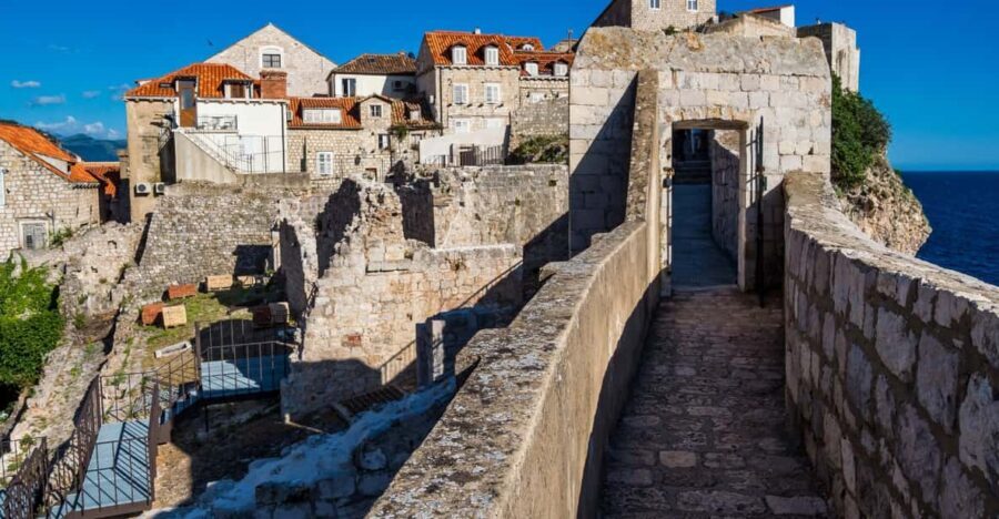 Order Dubrovnik Pass with Group City Walls Walking Tour - Who Should Consider This Tour?