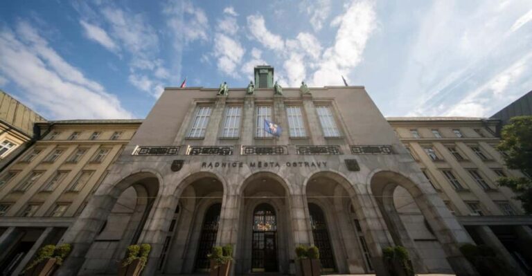 Ostrava: Entrance to the viewing tower of the new town hall - What to Expect During Your Visit