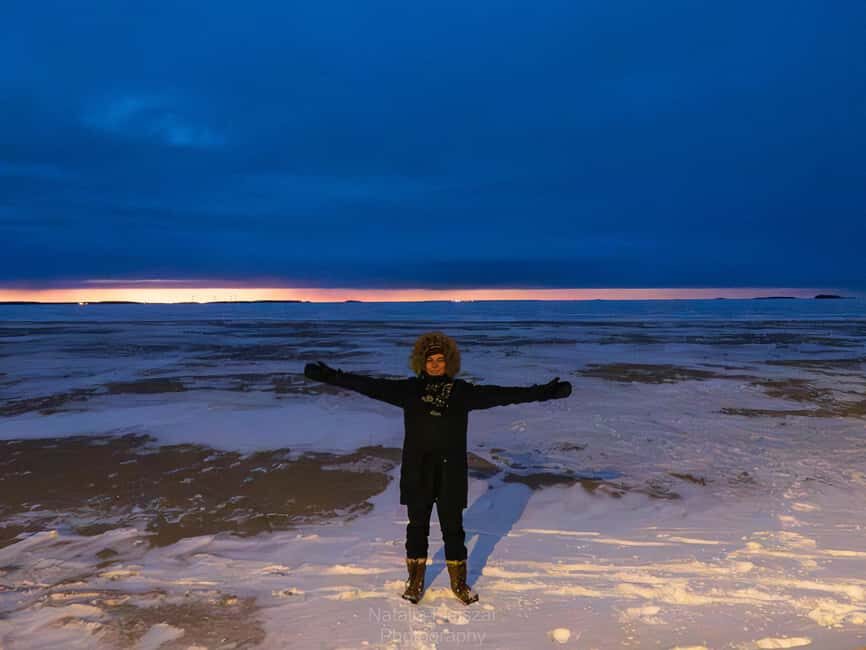 Oulu: Guided Night Walking Tour with Northern Lights Hunting - The Practical Details: Is it Worth the Price?