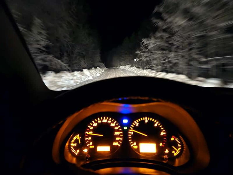 Oulu: Starguaranteed Northern Lights Mobile Chase - Who Will Enjoy This Tour Most?