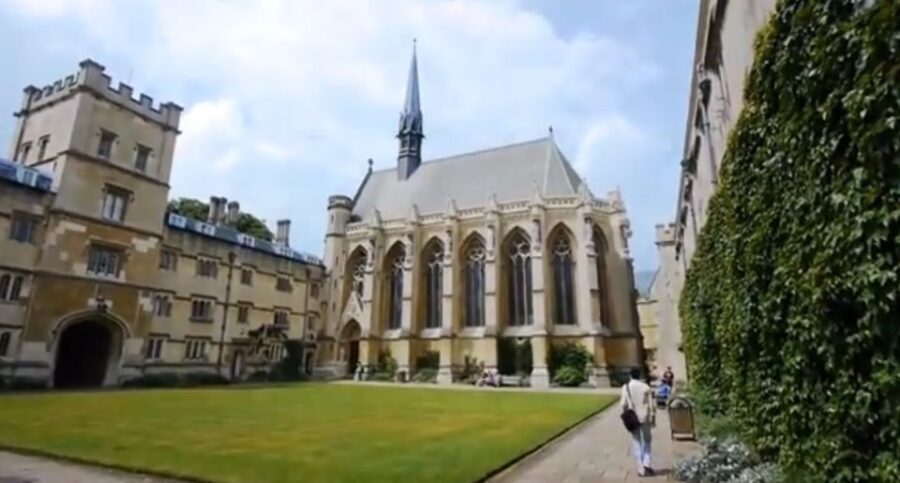 Oxford: Pre-Raphaelite Walking Tour with Exeter College - The Itinerary in Detail