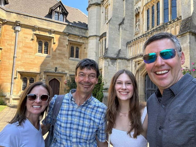 Oxford: Private Guided Walking Tour of University and City - College Visits and Additional Insights