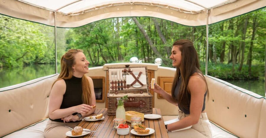 Oxford: Scenic Sightseeing Cruise with Gourmet Picnic - What to Expect and Practical Details