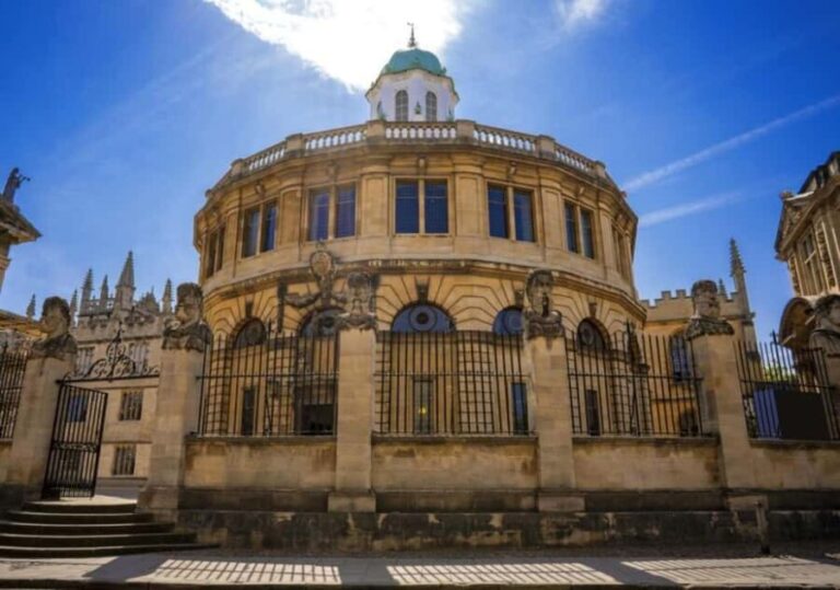 Oxford: Town & Gown Tour with Divinity School Entry Ticket - Who Will Love This Tour?