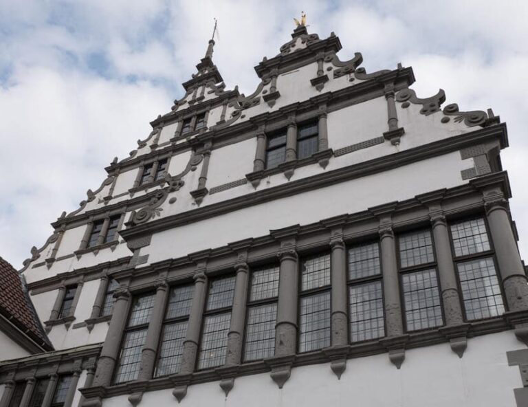 Paderborn: Nachtwächter-Führung (Erlebnistour) - Why This Tour Is Worth It