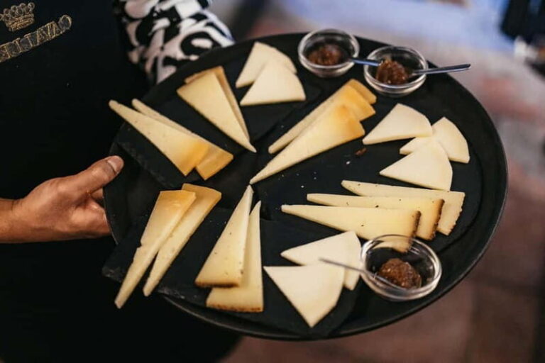 Palermo: Wine Tasting with Snacks at Bottega Monteleone - The Itinerary Breakdown