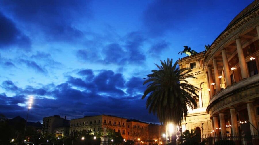 Palermo's Dark Shades: Ghost, Crime and Tasting Walking Tour - The Final Chapter: Inquisition and Sweetness