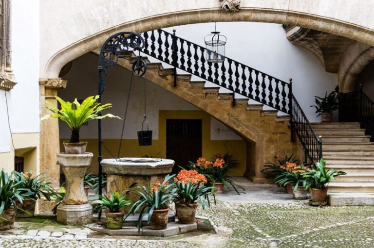 Palma de Mallorca: Palma and Valldemossa free time - Transportation, Timing, and Group Dynamics