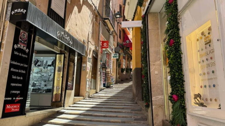 Palma in person and away from the crowds - Why We Think It Works