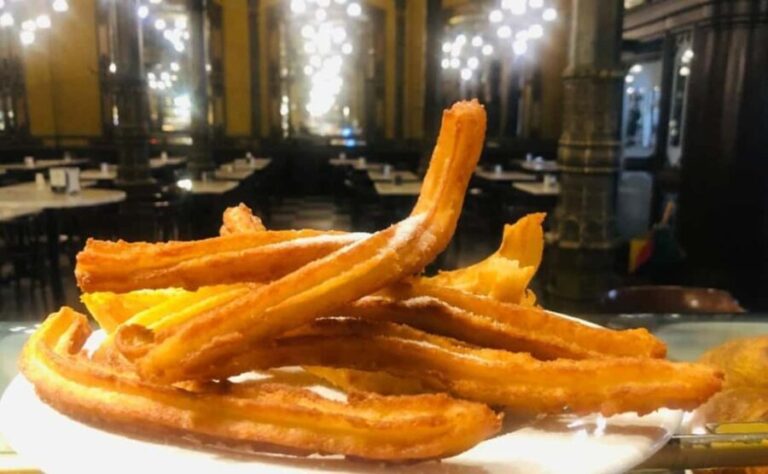 Pamplona: Walking Tour with Churros Tasting and Coffee Break - FAQs