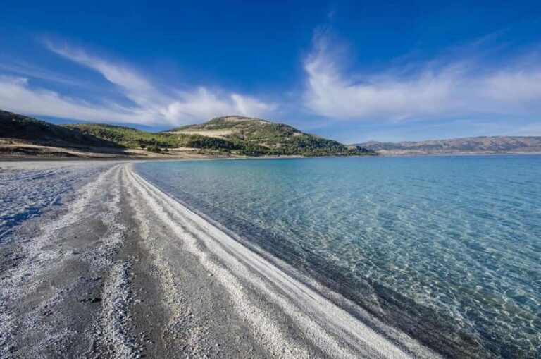 Pamukkale & Salda Lake Tour from Antalya, Alanya, Side - Starting the Day: Early Pickup and Transfer