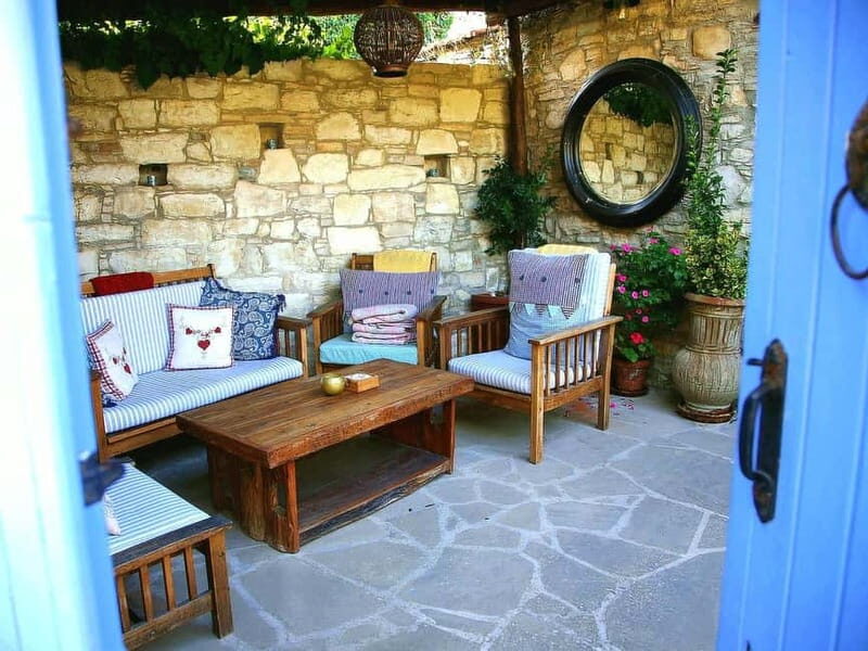 Paphos: Authentic Gourmet Tour with Wine and Food Tasting - Practical Considerations