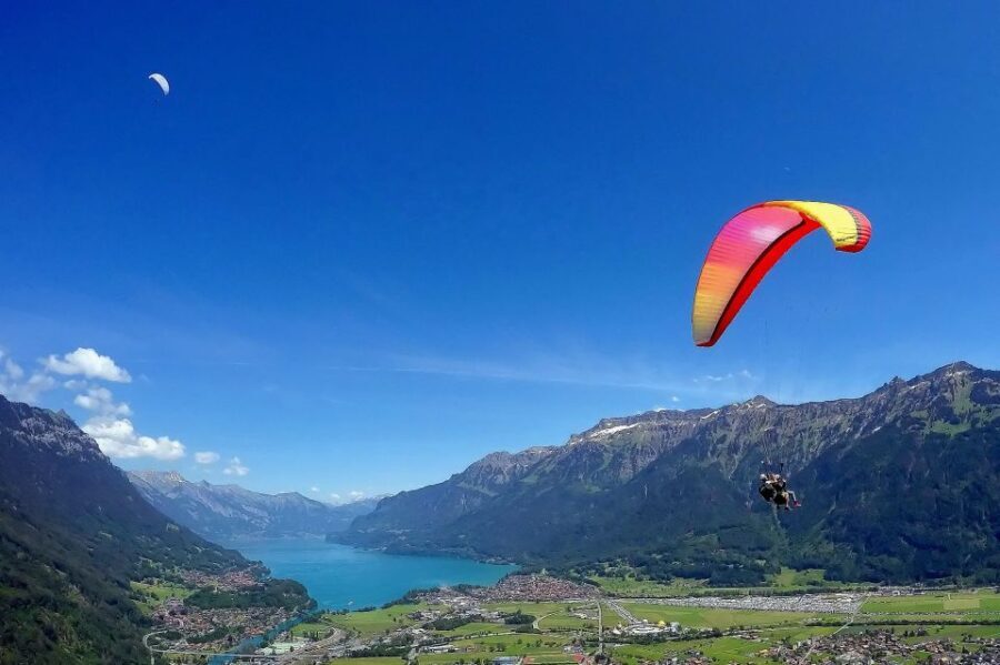 Paragliding Tandem Flight in Interlaken - The Value of the Tour