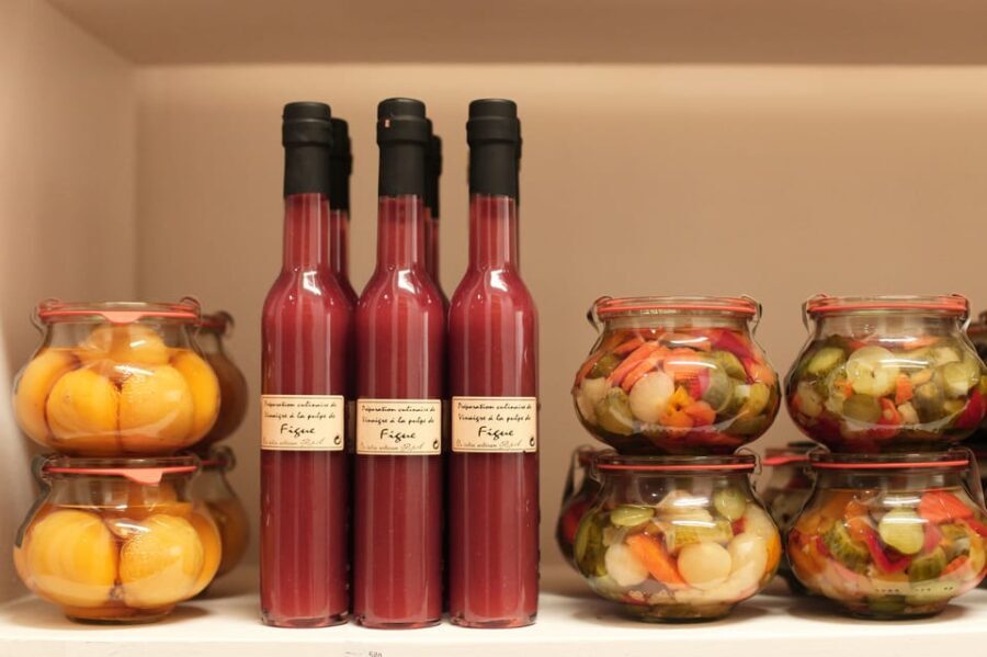 Paris: 2-Hour Aligre Market Walking Food Tour & Tasting - Why This Tour Works Well