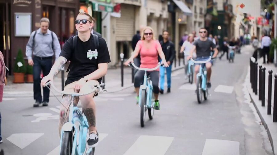 Paris 4-Hour Bike Tour: Off the Beaten Path - Key Points