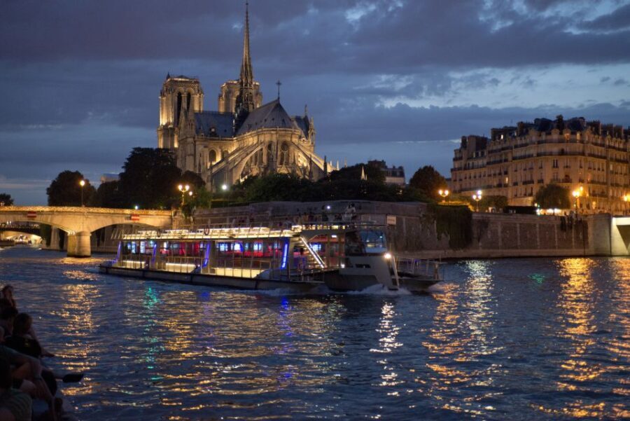 Paris: Big Bus Hop-on Hop-off Tour and Seine River Cruise - Itinerary Breakdown: What to Expect at Each Stop