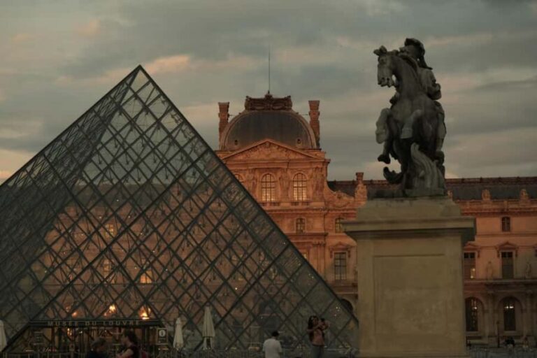 Paris By Night: 3-Hour Guided Bike Tour - Who Is This Tour Best For?