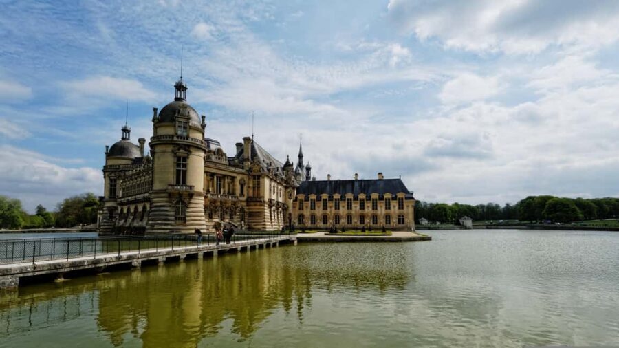 Paris: Château de Chantilly Tour with Private Transfers - Who Should Consider This Tour?