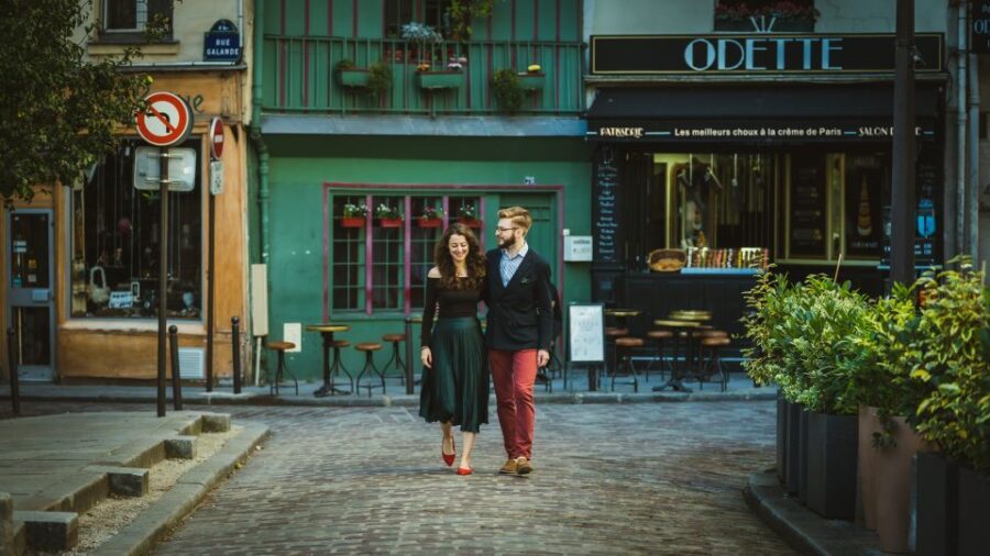 Paris: Cinematic and Fun Photoshoot with a Professional - What Makes This Photoshoot Stand Out?