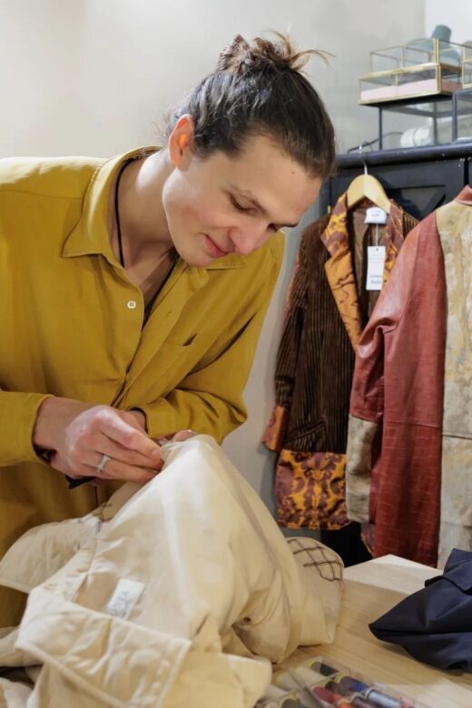 Paris: Couture workshop, upcycle your own jacket - Who Will Benefit Most from This Experience?