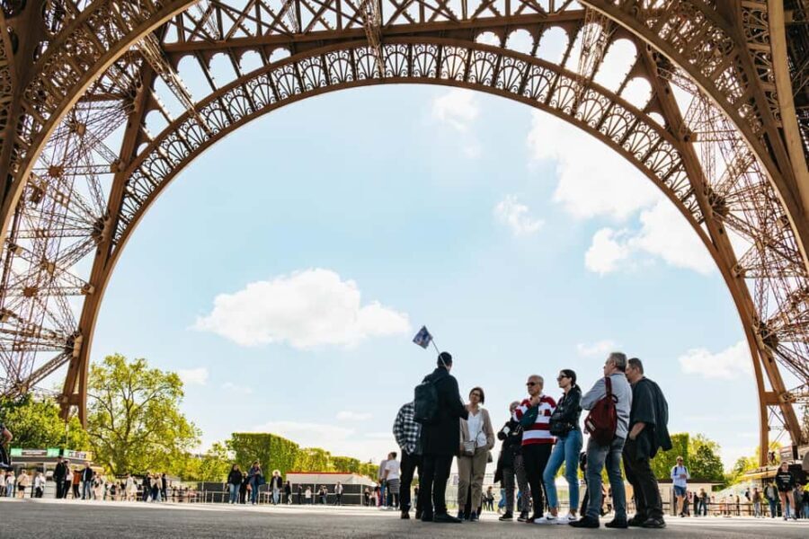 Paris: Eiffel Tower Fully Guided Tour with Summit Option - Final Thoughts