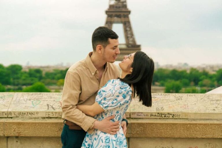 Paris: Eiffel Tower Vintage Photoshoot - Authentic Insights from Past Travelers