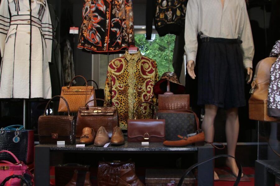 Paris: Fashion History Walking Tour in the Heart of Paris - What’s Included & What You Should Know