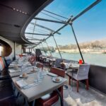 Paris: Festive Paris Lunch Cruise on Christmas Day - The Itinerary Breakdown