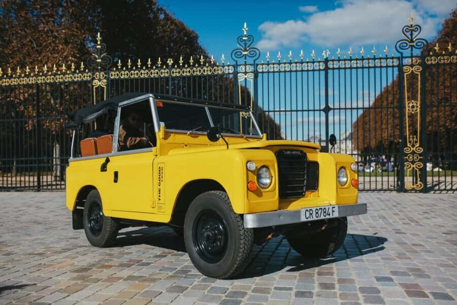 Paris: Guided Tour in a Vintage Land Rover - Is It Worth the Price?