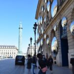 Paris : Highlights of Parisians' Paris guided tour - What to Expect from the Tour