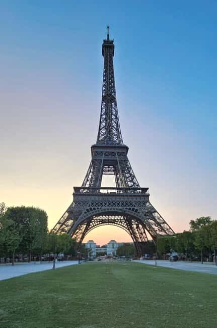 Paris Highlights: Private Day Tour with Photos & Transfers - An In-Depth Look at the Tour Experience