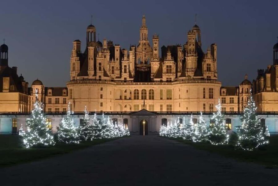 Paris: Loire Castles Excursion: Chambord and Blois - The Transportation Experience
