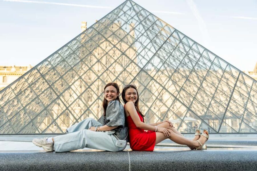 Paris: Louvre Photo Shoot - The Value of the Photos and Delivery